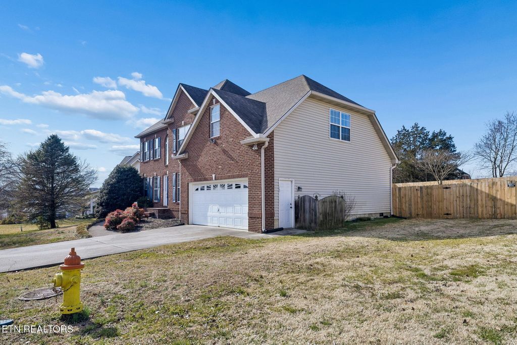 Photo of 1365 Wineberry Rd, Powell, TN 37849 (MLS # 1313994)