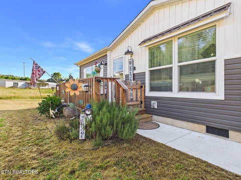 Tiny photo for 237 County Road 567, Englewood, TN 37329 (MLS # 1357350)
