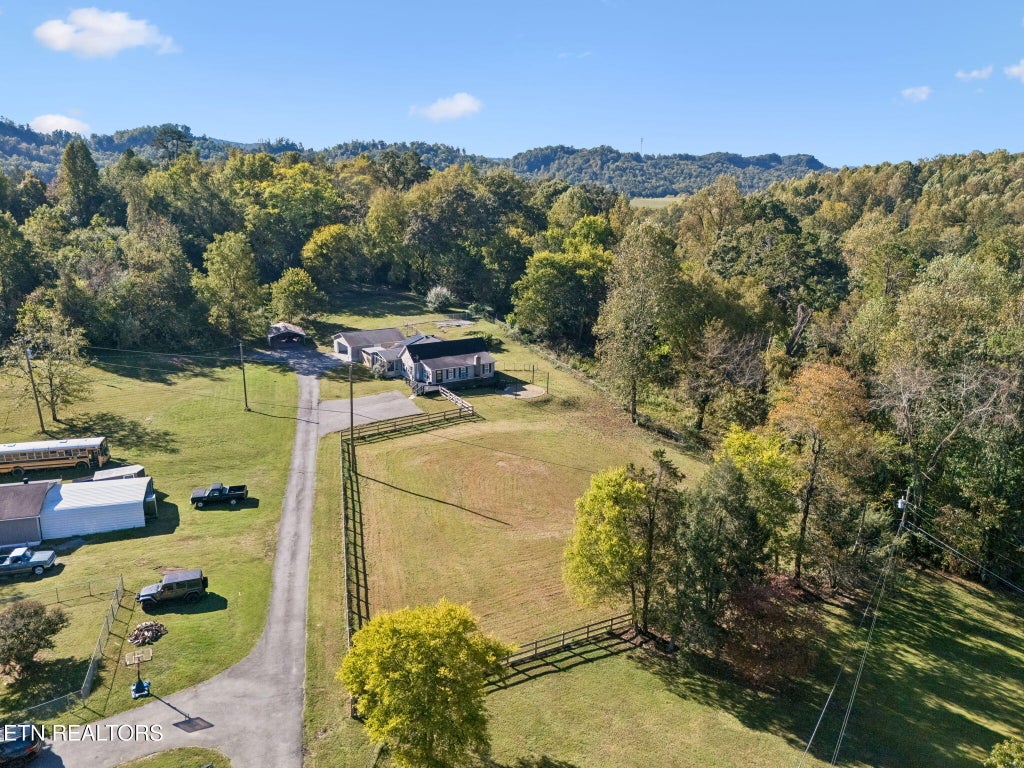 Photo of 119 Springhouse Rd, Powell, TN 37849 (MLS # 1348216)