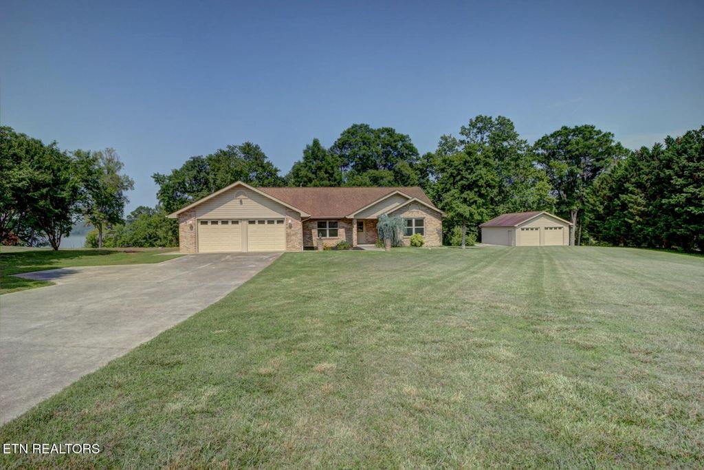 Photo of 1023 Stokley Court, Dandridge, TN 37725 (MLS # 1335601)