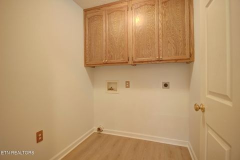 Tiny photo for 1023 Stokley Court, Dandridge, TN 37725 (MLS # 1335601)