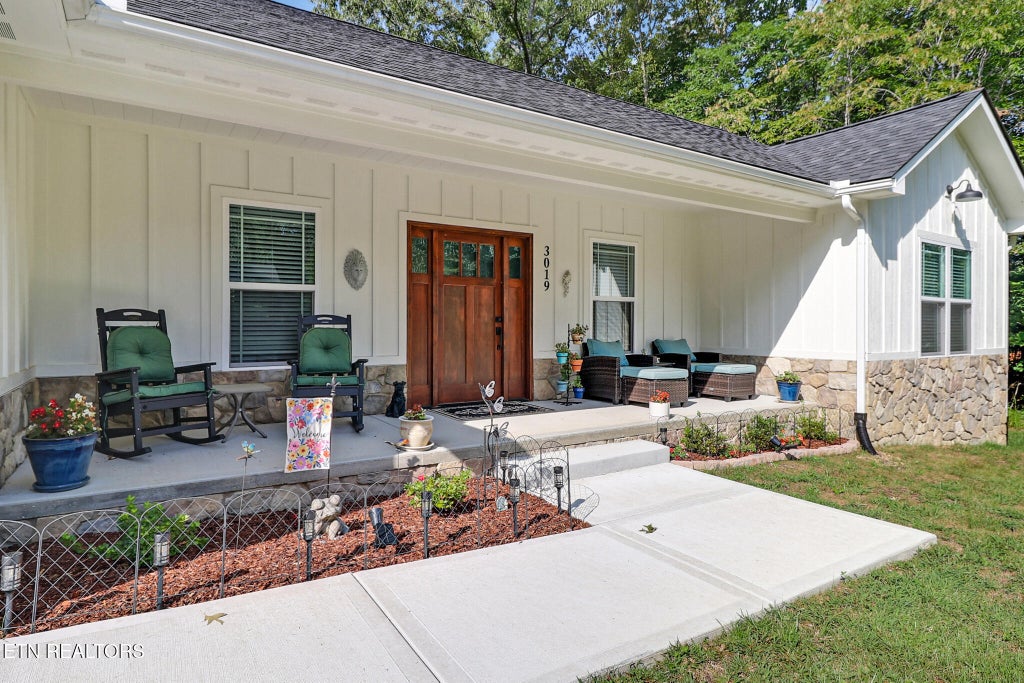 Photo of 3019 Pomo Circle, Crossville, TN 38572 (MLS # 1353154)