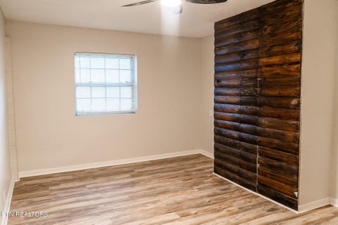 Tiny photo for 117 Pine Ridge Rd, Heiskell, TN 37754 (MLS # 1359671)