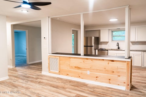 Tiny photo for 117 Pine Ridge Rd, Heiskell, TN 37754 (MLS # 1359671)