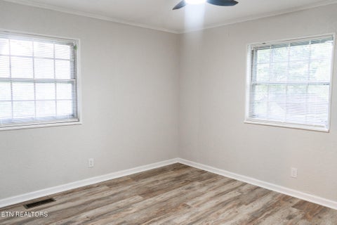 Tiny photo for 117 Pine Ridge Rd, Heiskell, TN 37754 (MLS # 1359671)