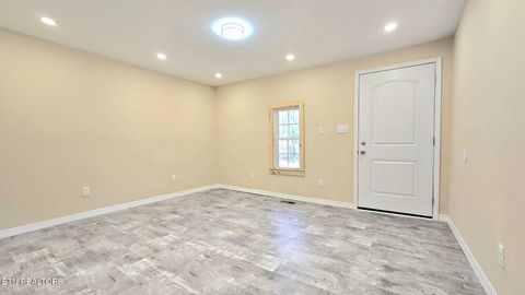 Photo of 153 Holt Lane, Kingston, TN 37763 (MLS # 1342190)