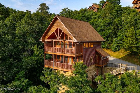 1851 Starr St Sevierville TN 37876