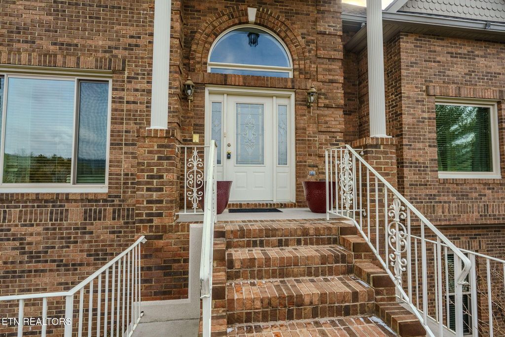 Photo of 205 Links Court, Tazewell, TN 37879 (MLS # 1327958)