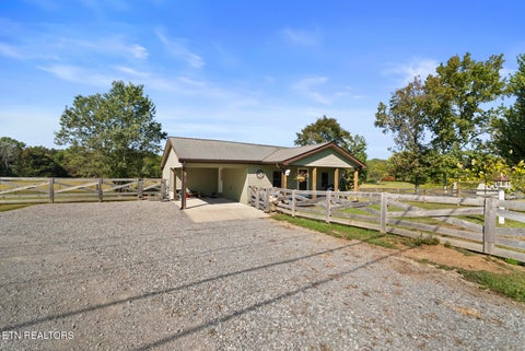 Tiny photo for 289 Westel Rd, Rockwood, TN 37854 (MLS # 1357600)