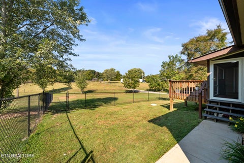 Tiny photo for 289 Westel Rd, Rockwood, TN 37854 (MLS # 1357600)