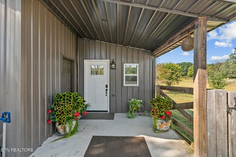 Tiny photo for 289 Westel Rd, Rockwood, TN 37854 (MLS # 1357600)