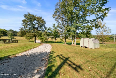Tiny photo for 289 Westel Rd, Rockwood, TN 37854 (MLS # 1357600)