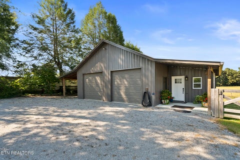 Tiny photo for 289 Westel Rd, Rockwood, TN 37854 (MLS # 1357600)