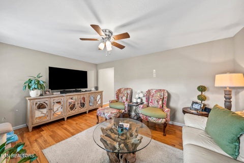 Tiny photo for 289 Westel Rd, Rockwood, TN 37854 (MLS # 1357600)