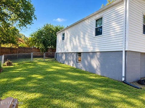 Tiny photo for 938 Banks Ave, Knoxville, TN 37917 (MLS # 1359712)