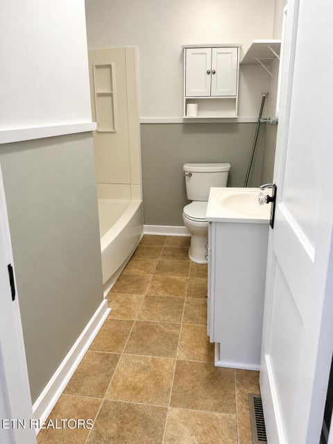 Tiny photo for 938 Banks Ave, Knoxville, TN 37917 (MLS # 1359712)