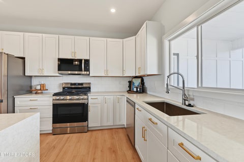 Tiny photo for 5785 Highway 95 S, Greenback, TN 37742 (MLS # 1357522)
