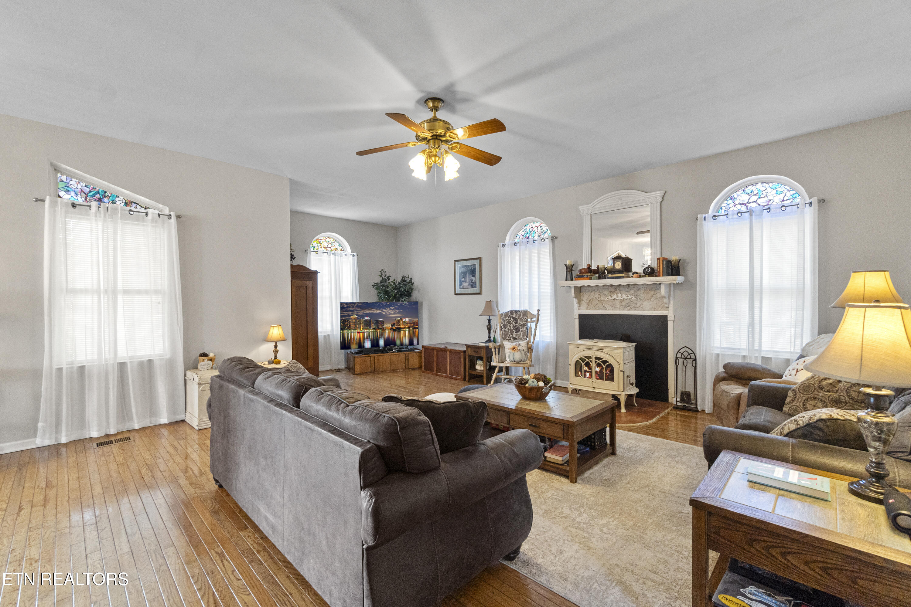 1005 Jackson Hollow Rd