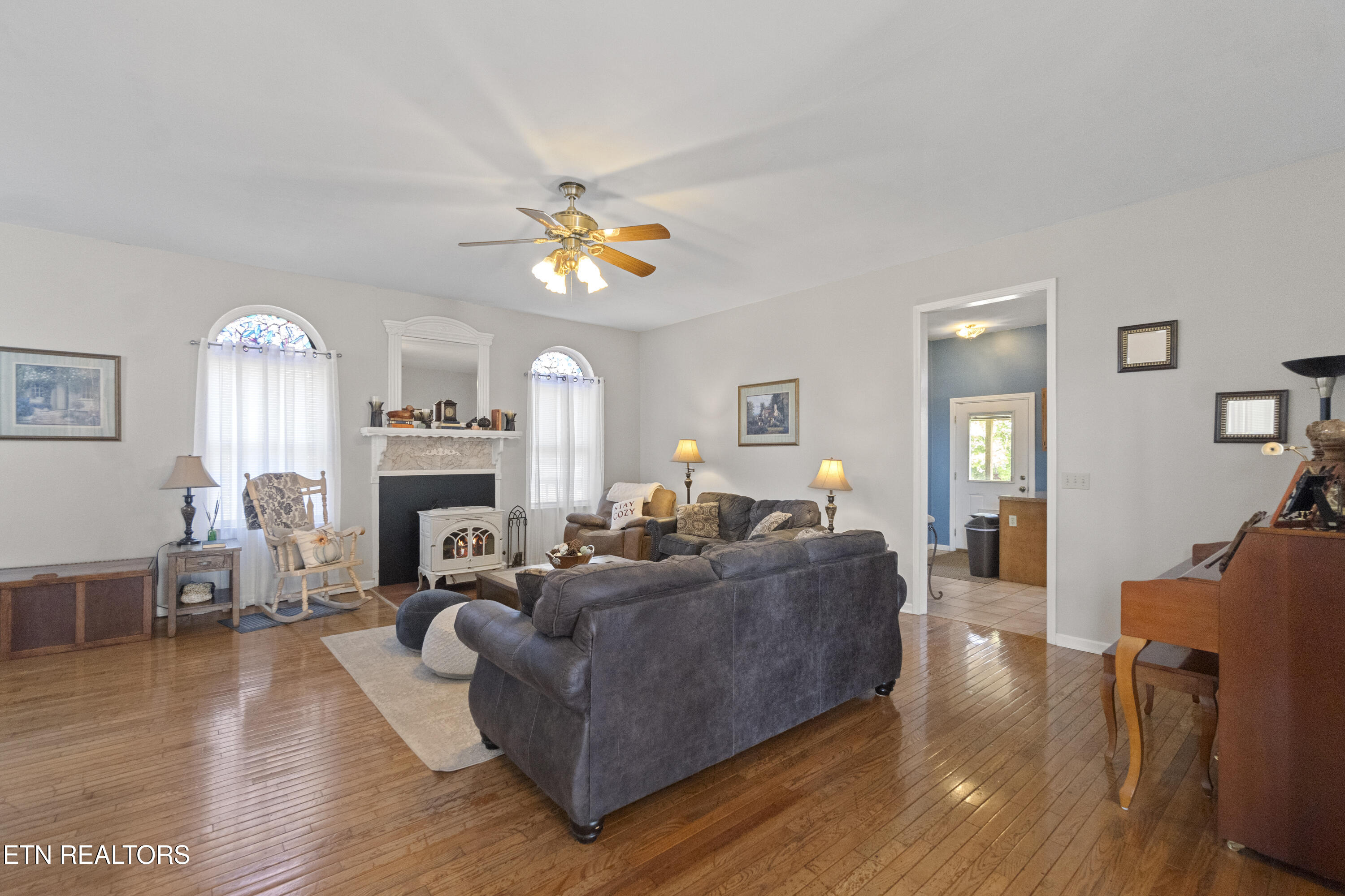 1005 Jackson Hollow Rd