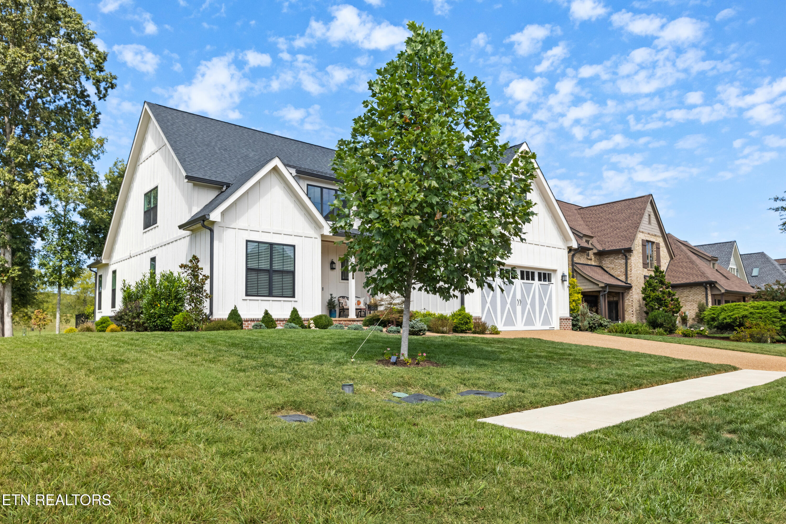 715 Ironwood Lane