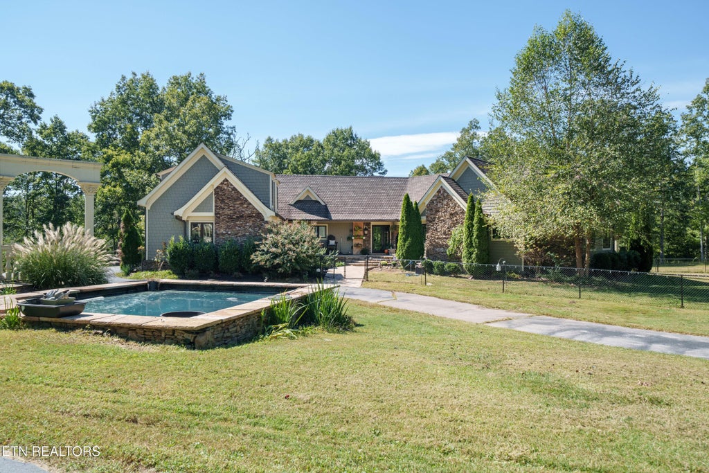 Photo of 684 Randolph Rd, Crossville, TN 38571 (MLS # 1359439)