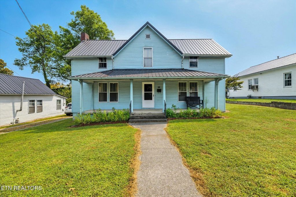 Photo of 305 Church St, Loudon, TN 37774 (MLS # 1314565)