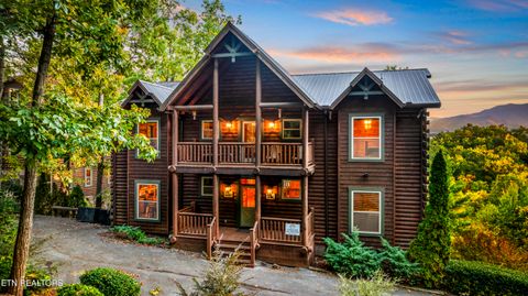 1964 Blackthorn Tr Sevierville TN 37876