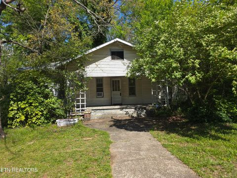 Photo of 1621 Branson Ave, Knoxville, TN 37917 (MLS # 1336357)