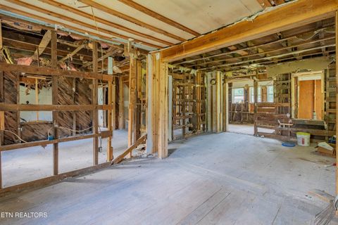 Tiny photo for 440 Liberty Rd, Wartburg, TN 37887 (MLS # 1346598)