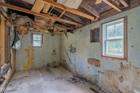 Tiny photo for 440 Liberty Rd, Wartburg, TN 37887 (MLS # 1346598)