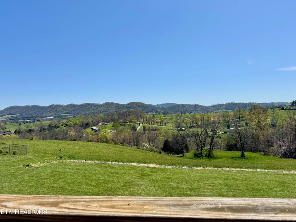 Photo of 224 Dudley Lane, Tazewell, TN 37879 (MLS # 1294558)