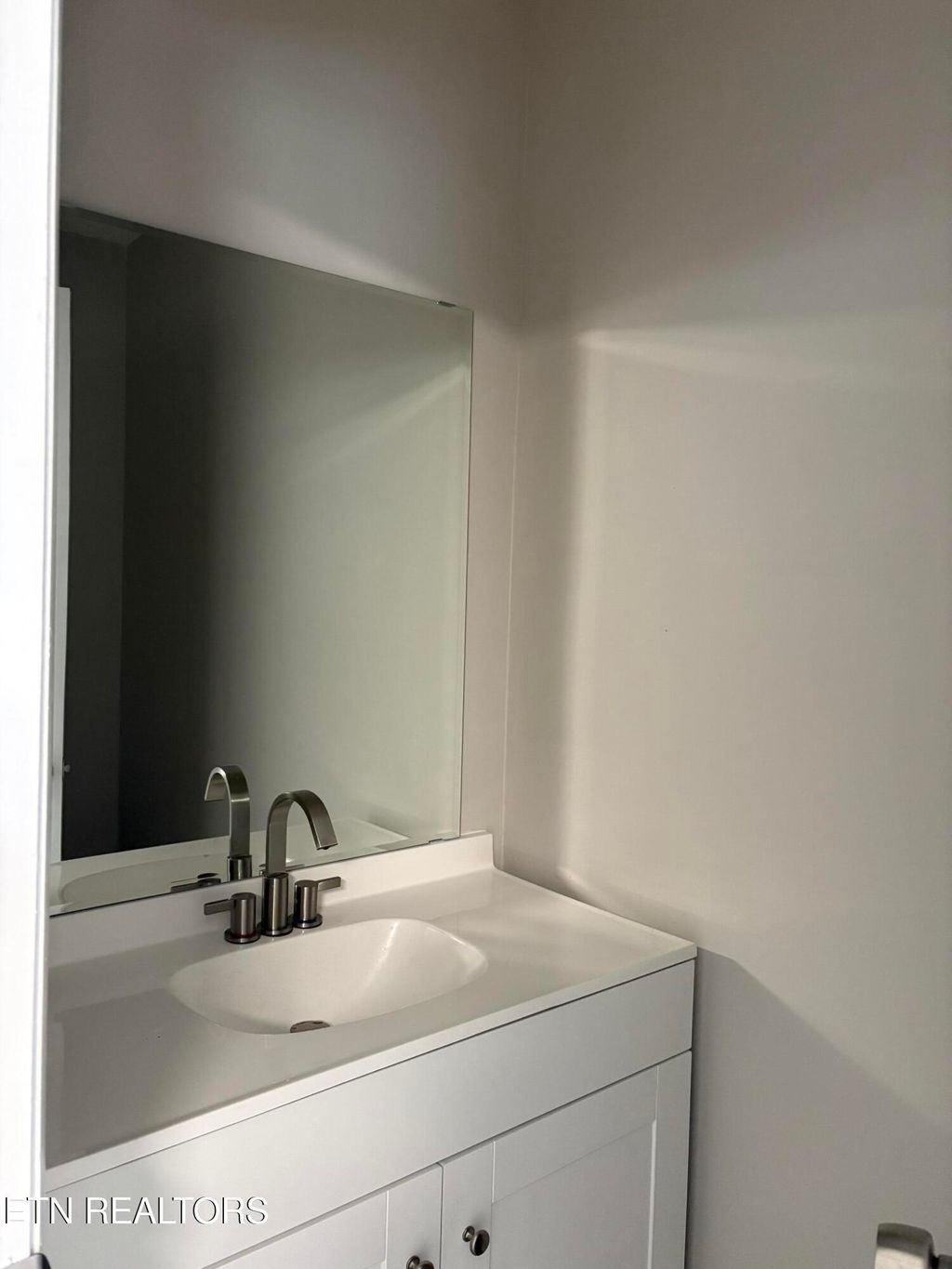 Photo of 205 Fourth St #A, Kingston, TN 37763 (MLS # 1329575)