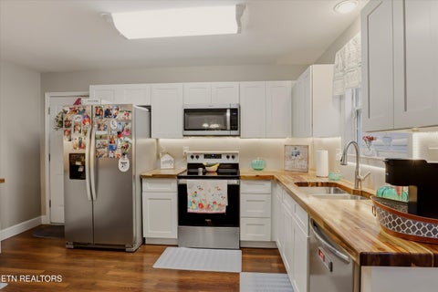 Tiny photo for 617 Kimberlin Heights Rd, Knoxville, TN 37920 (MLS # 1356402)
