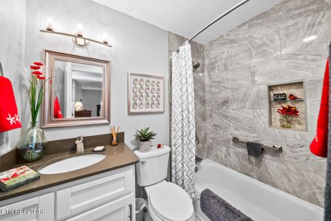 Tiny photo for 244 Lakeside Dr Dr, Fairfield Glade, TN 38558 (MLS # 1324425)