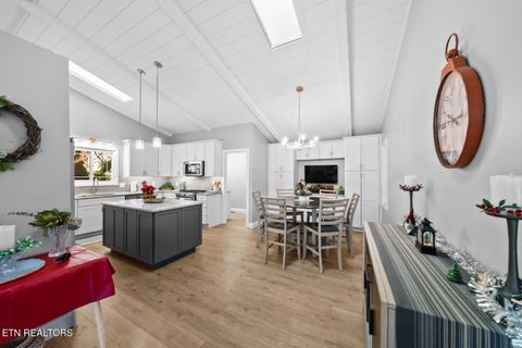 Tiny photo for 244 Lakeside Dr Dr, Fairfield Glade, TN 38558 (MLS # 1324425)