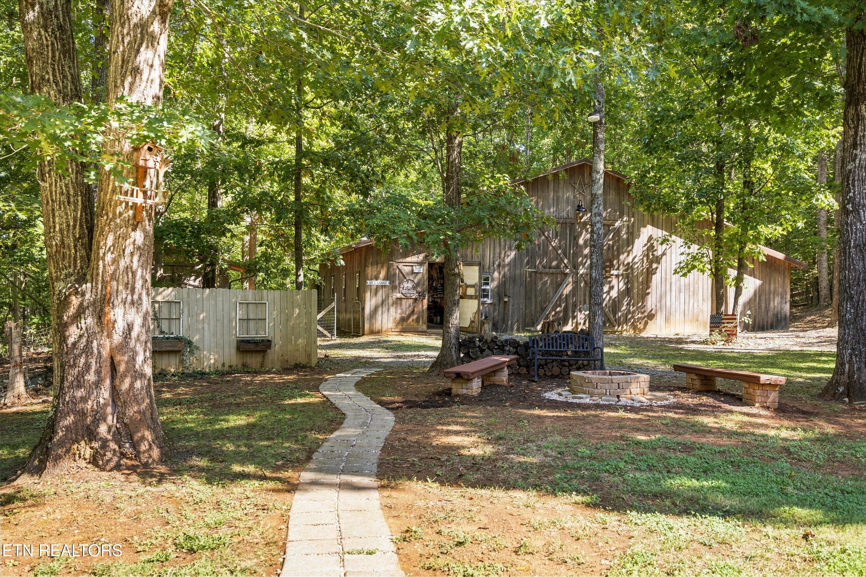 4350 Get Good Hollow Rd