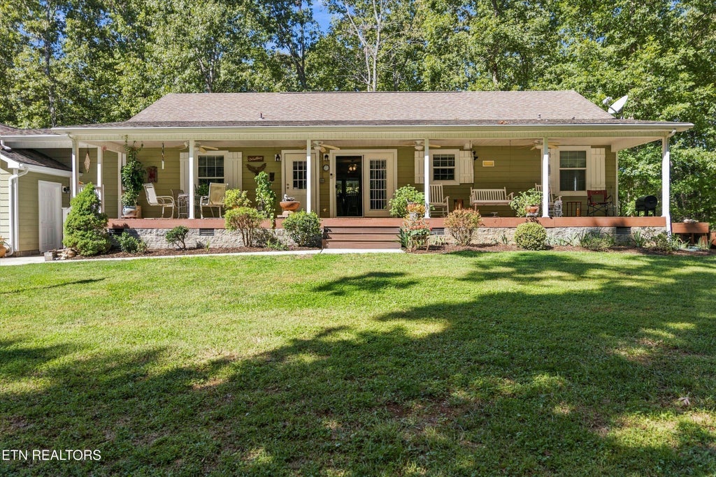 Photo of 4350 Get Good Hollow Rd, Loudon, TN 37774 (MLS # 1358537)