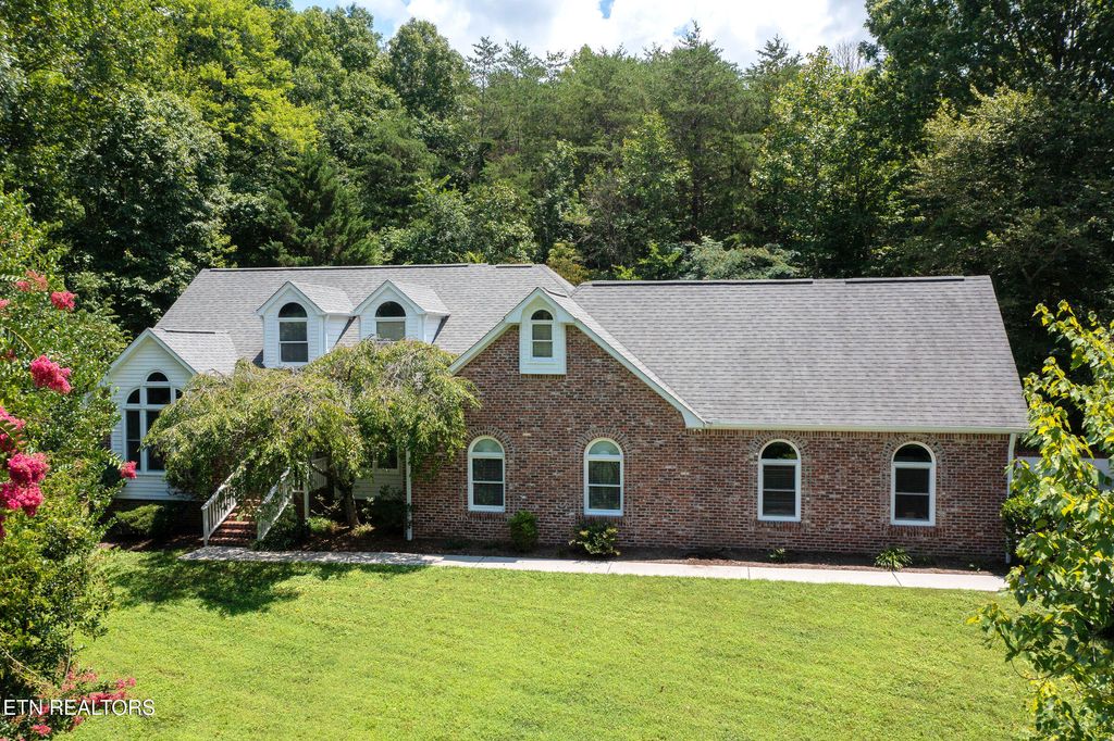 Photo of 3008 Williams Rd, Knoxville, TN 37932 (MLS # 1309676)