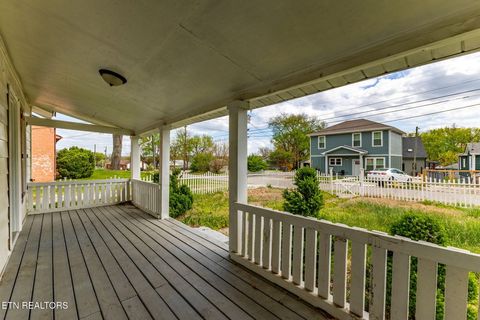 Tiny photo for 2531 E Glenwood Ave, Knoxville, TN 37917 (MLS # 1335605)