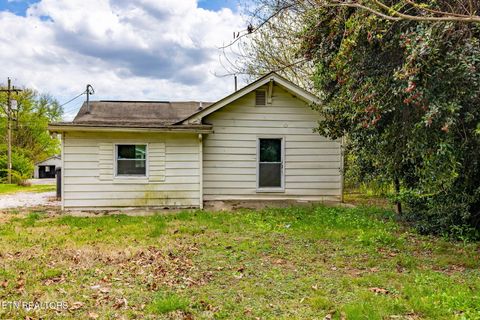 Tiny photo for 2531 E Glenwood Ave, Knoxville, TN 37917 (MLS # 1335605)