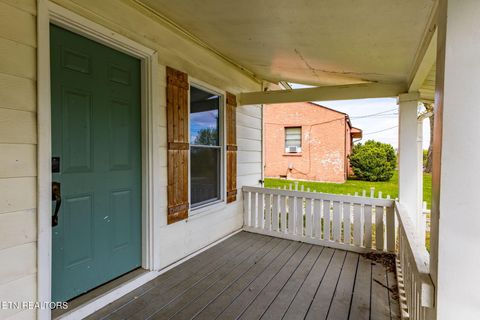 Tiny photo for 2531 E Glenwood Ave, Knoxville, TN 37917 (MLS # 1335605)