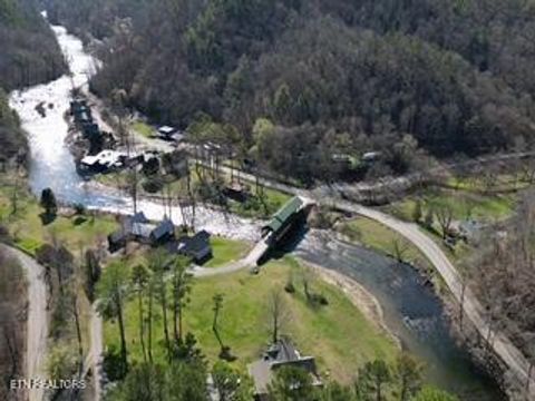 Tiny photo for 11 Rafter Rd, Tellico Plains, TN 37385 (MLS # 1324056)