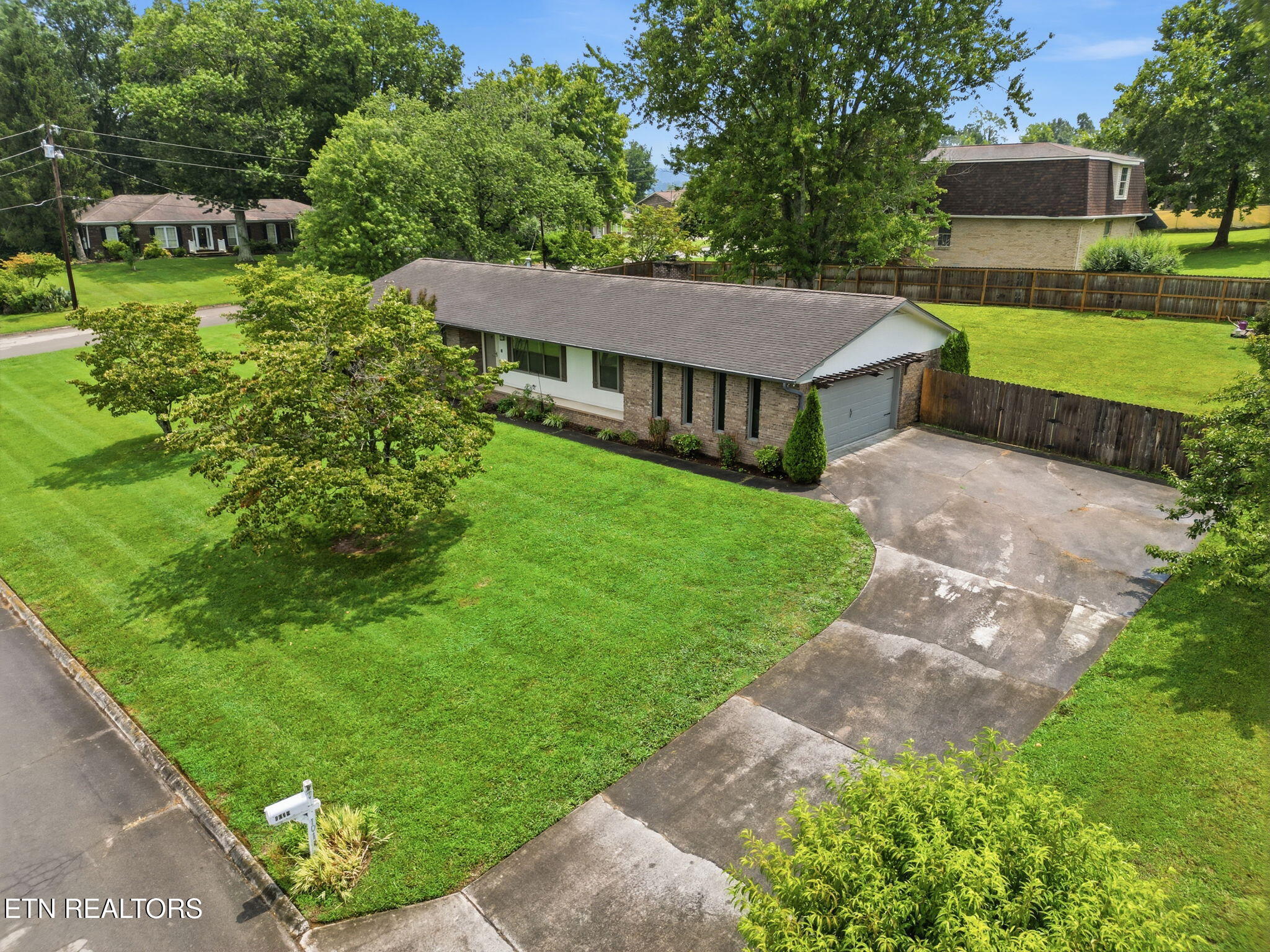 1019 Kensington Blvd
