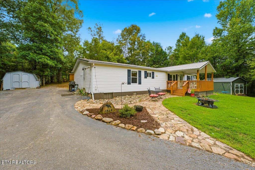 Photo of 1814 Big Gully Rd, Maryville, TN 37801 (MLS # 1350841)