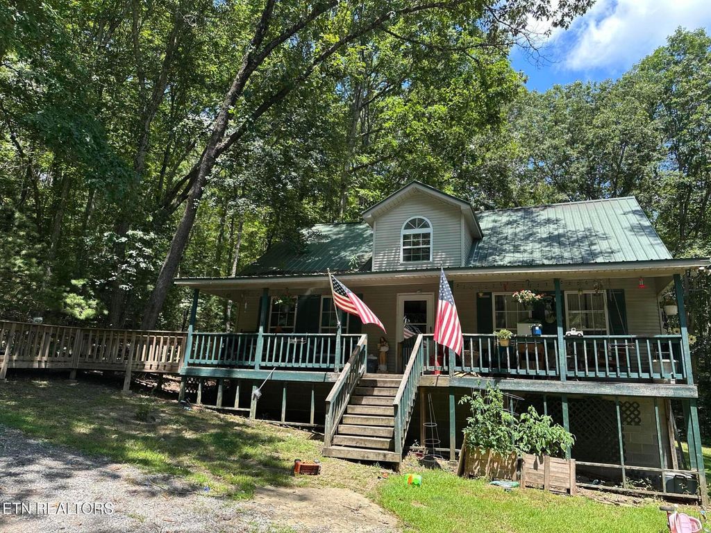 Photo of 43 Metcalfe Lane, Rockwood, TN 37854 (MLS # 1310512)