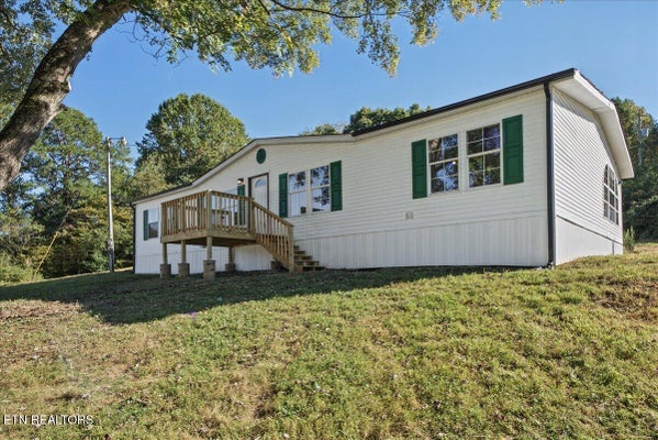 2807 CLOUDS RD, NEW TAZEWELL, TN 37825 - Image d1ae5b95cbf2f2c1b113bd26c1482349/4273568918