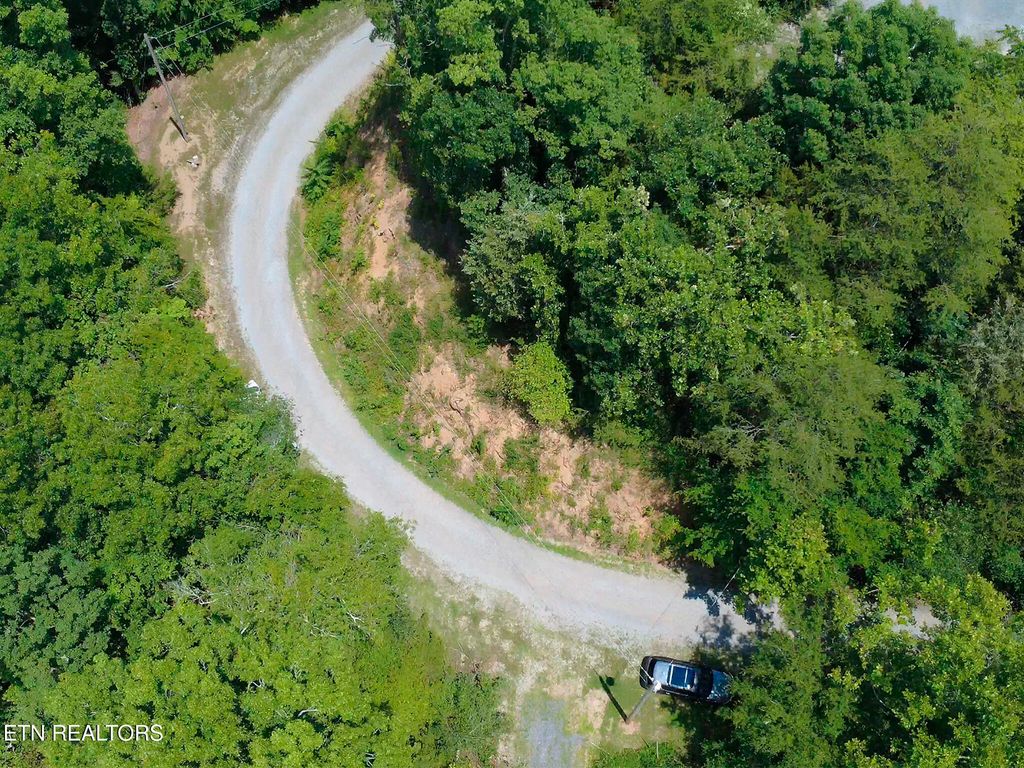 Photo of 3139 Caywood Rd, Dandridge, TN 37725 (MLS # 1306979)