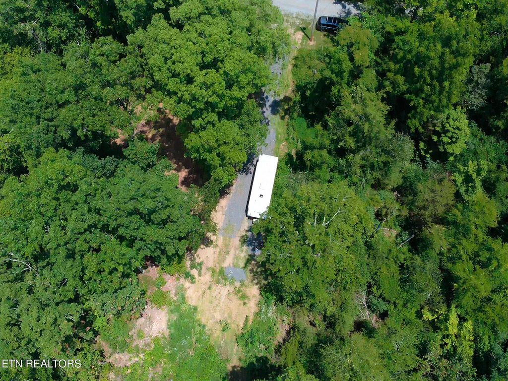 Photo of 3139 Caywood Rd, Dandridge, TN 37725 (MLS # 1306979)