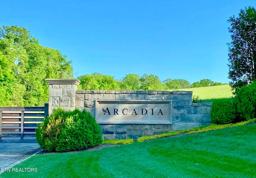 Photo of 0 Arcadia Peninsula Way, Knoxville, TN 37922 (MLS # 1318534)