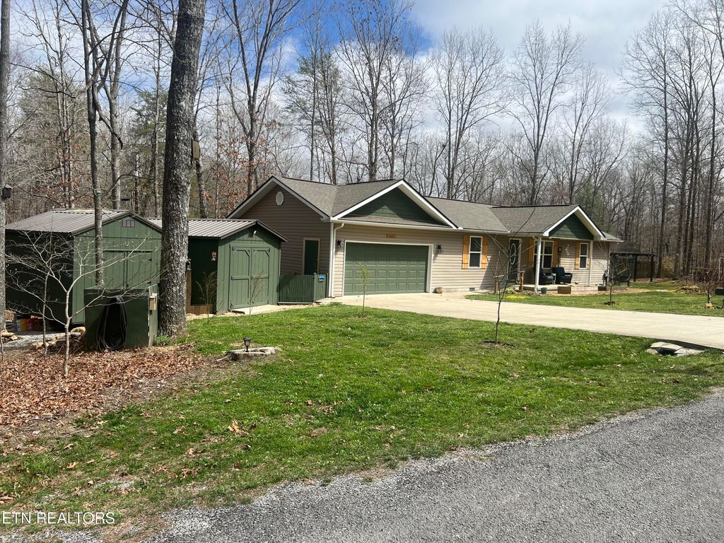 Photo of 6610 Topez Drive, Crossville, TN 38572 (MLS # 1333812)